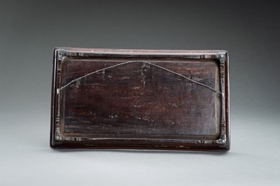 Lot 18 - A FINE MOTHER-OF-PEARL INLAID WOOD TRAY, 19TH CENTURY