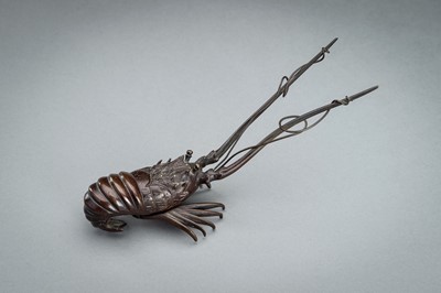 Lot 13 - A BRONZE OKIMONO OF A SPINY LOBSTER, MEIJI