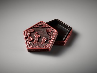 Lot 8 - A SMALL CINNABAR LACQUER BOX AND COVER, YUAN TO MID-MING DYNASTY