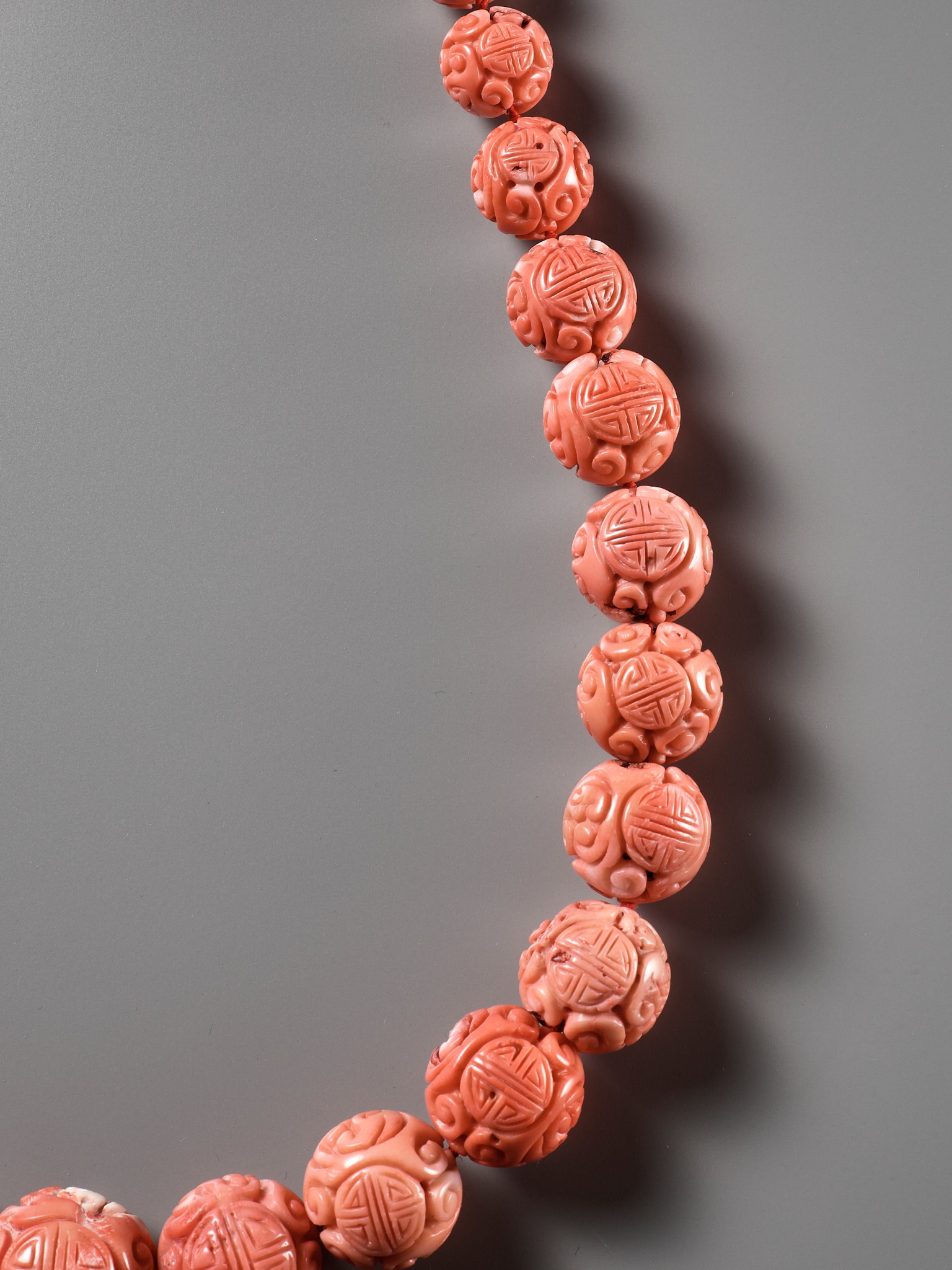 【レイさん専用】Beads Short Necklace 赤 おねコラボ BEAD AND PEARL NECKLACE - Golden | ZARA United States