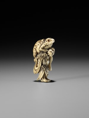 Lot 358 - AN AMUSING IVORY NETSUKE OF GAMA SENNIN ATTRIBUTED TO MASAKAZU