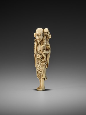 Lot 322 - A RARE IVORY NETSUKE OF A SENNIN WITH ONI