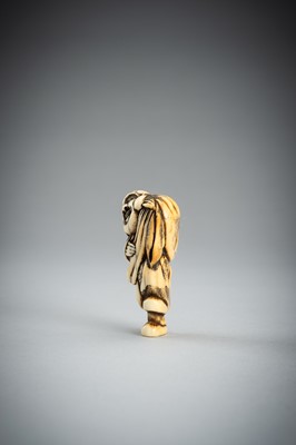 Lot 373 - AN IVORY NETSUKE OF A HOTEI, 19th CENTURY