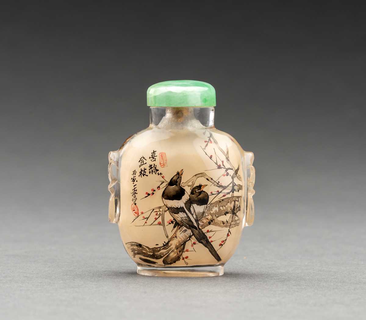AN INSIDE-PAINTED GLASS ‘DOVE AND MAGPIES’ SNUFF BOTTLE