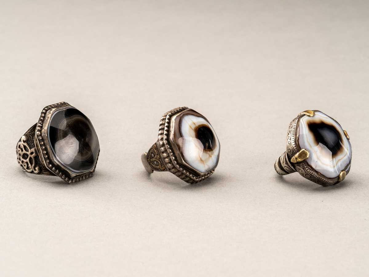 Silver Buddha Ring – Black Tied