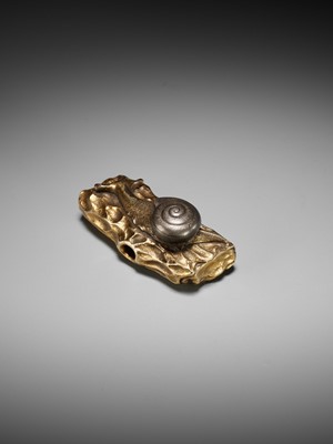 Lot 354 - TAKEYAMA MASAHIKO: A SUPERB AND RARE GOLD AND MIXED METAL NETSUKE OF A SNAIL ON A LOG