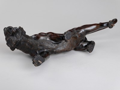 Lot 184 - MORIMITSU: A LARGE BRONZE OKIMONO OF A ROARING TIGER, MEIJI