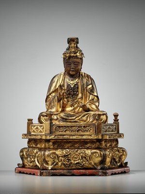 Lot 263 - A GILT WOOD FIGURE OF KANNON BOSATSU