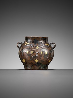 Lot 160 - AN ARCHAISTIC MINATURE GOLD AND SILVER-INLAID BRONZE VESSEL, POU, SONG TO MING DYNASTY