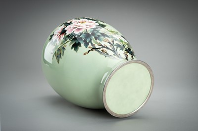 Lot 80 - A LARGE CLOISONNÉ ENAMEL VASE WITH PEONIES, c. 1930s