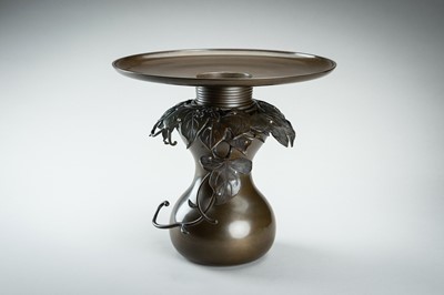 Lot 54 - HARUYAMA FUBO: A THREE-PART BRONZE USUBATA VASE WITH VINES