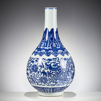Lot 243 - A LARGE BLUE AND WHITE ‘PHOENIX AND DRAGON’ BOTTLE VASE, CHINA, 19TH CENTURY