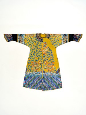 Lot 201 - AN IMPERIAL YELLOW-GROUND GAUZE TWELVE-SYMBOL ‘DRAGON’ ROBE, JIFU, MOST LIKELY MADE FOR THE EMPRESS DOWAGER CIXI, CHINA, c. 1861-1875