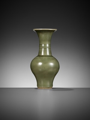 Lot 471 - A SMALL LONGQUAN CELADON-GLAZED PHOENIX-TAIL VASE, YENYEN, YUAN DYNASTY