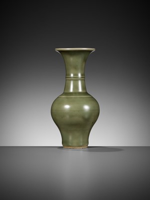 Lot 471 - A SMALL LONGQUAN CELADON-GLAZED PHOENIX-TAIL VASE, YENYEN, YUAN DYNASTY