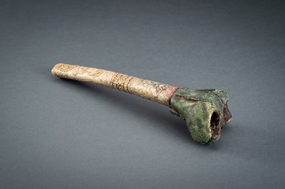 Lot 210 - A TIBETAN BONE TRUMPET, KANGLING, 19th CENTURY