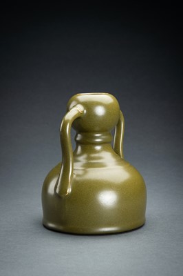 Lot 406 - A TEADUST-GLAZED DOUBLE-GOURD VASE
