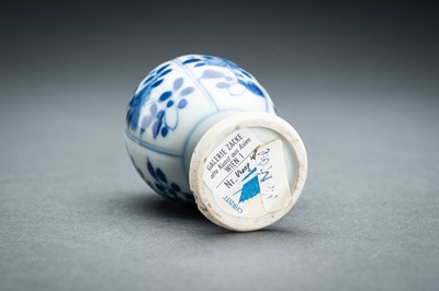 Lot 330 - A GROUP OF FOUR MINIATURE PORCELAIN ITEMS