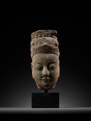 Lot 68 - A SANDSTONE HEAD OF AN OFFICIAL, MING DYNASTY