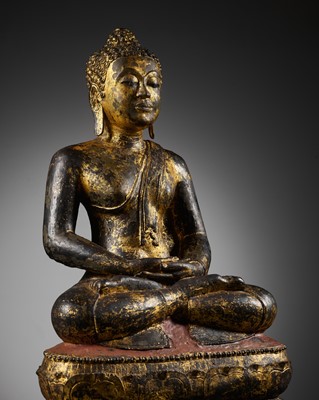 Lot 293 - A GILT LACQUERED BRONZE FIGURE OF BUDDHA SHAKYAMUNI, RATTANAKOSIN PERIOD