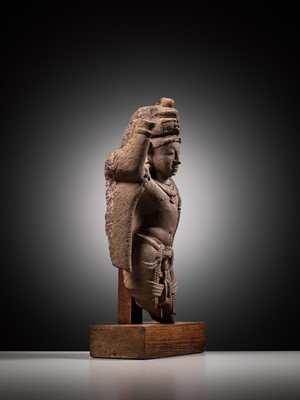 Lot 193 - A SANDSTONE FIGURE OF VISHNU, LATER MEDIEVAL PERIOD