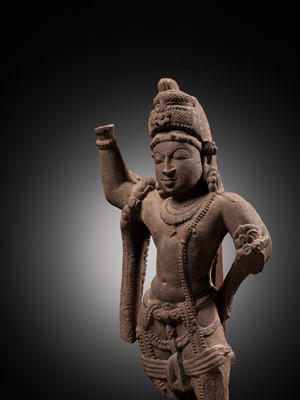 Lot 193 - A SANDSTONE FIGURE OF VISHNU, LATER MEDIEVAL PERIOD