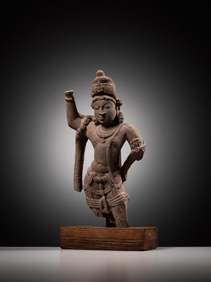 Lot 193 - A SANDSTONE FIGURE OF VISHNU, LATER MEDIEVAL PERIOD