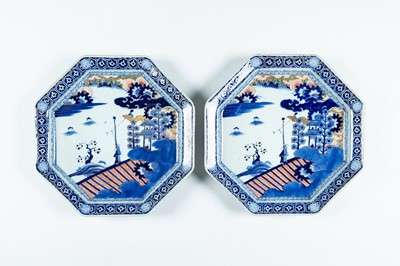 Lot 238 - A PAIR OF OCTAGONAL IMARI PORCELAIN CHARGERS, MEIJI