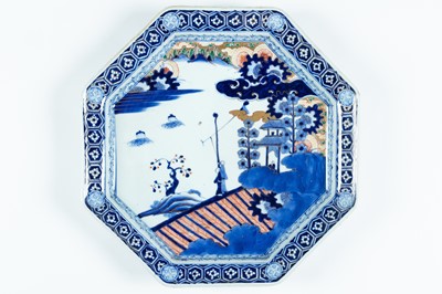 Lot 238 - A PAIR OF OCTAGONAL IMARI PORCELAIN CHARGERS, MEIJI