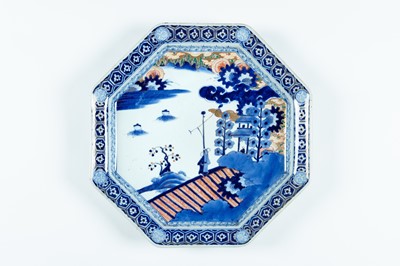 Lot 238 - A PAIR OF OCTAGONAL IMARI PORCELAIN CHARGERS, MEIJI