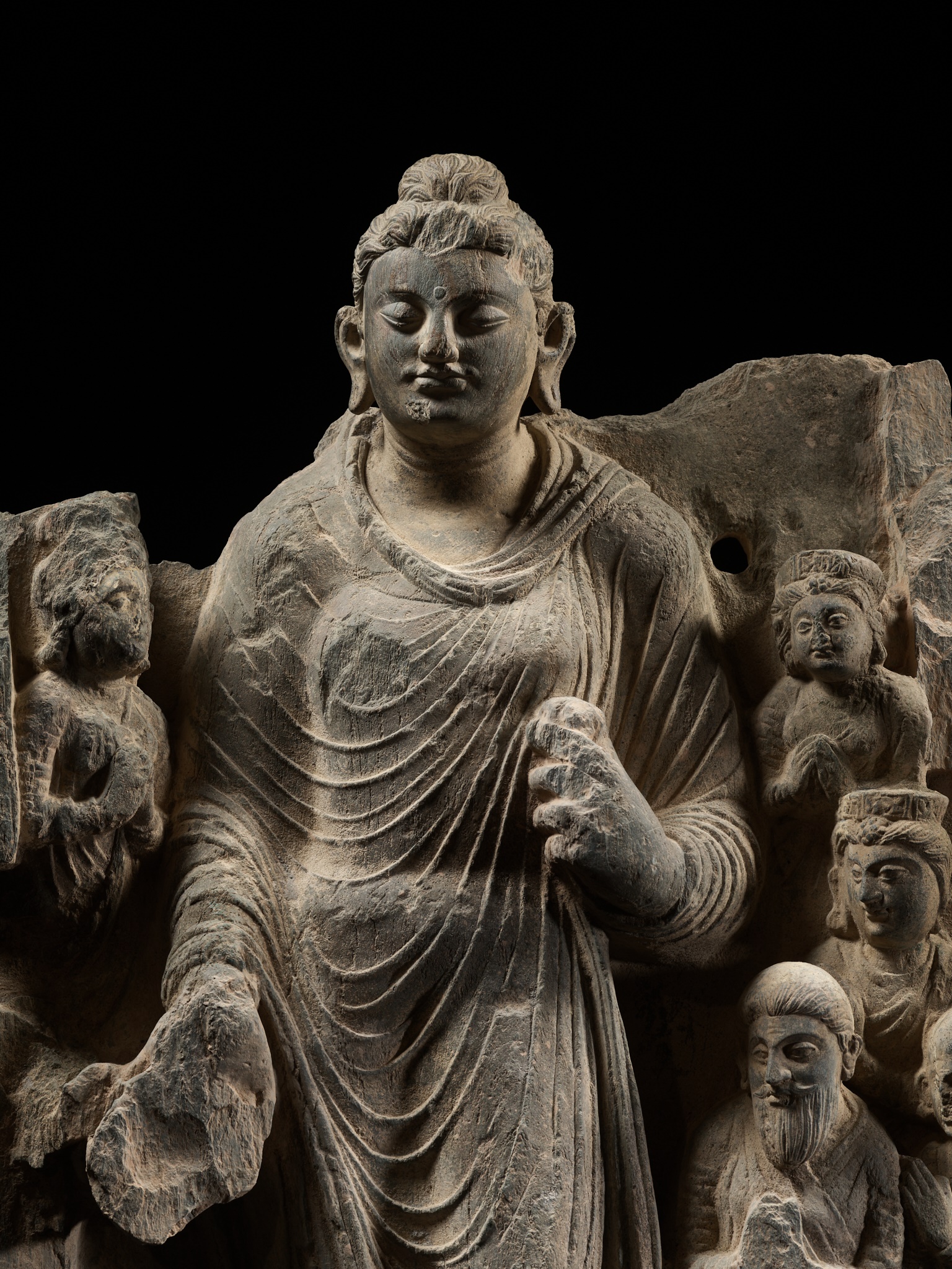 Lot 231 - A LARGE GRAY SCHIST RELIEF DEPICTING BUDDHA,