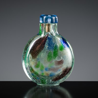 Lot 479 - A SANDWICHED GLASS SNUFF BOTTLE, IMPERIAL GLASSWORKS, 1720-1860