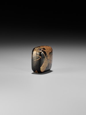 Lot 646 - A FINE LACQUER HAKO NETSUKE DEPICTING AUTUMNAL FLOWERS