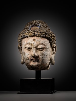 Lot 178 - A STUCCO HEAD OF BUDDHA, YUAN TO MING DYNASTY