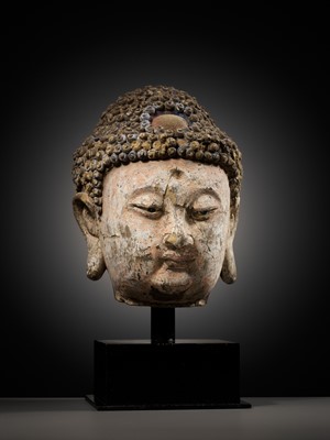 Lot 178 - A STUCCO HEAD OF BUDDHA, YUAN TO MING DYNASTY