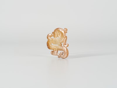 Lot 836 - A JADE ‘CHILONG’ PENDANT, EASTERN ZHOU DYNASTY