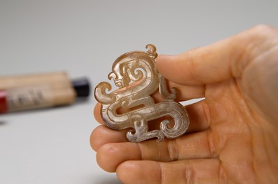 Lot 836 - A JADE ‘CHILONG’ PENDANT, EASTERN ZHOU DYNASTY