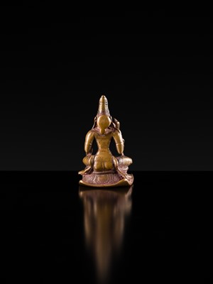 Lot 287 - A SMALL BRONZE FIGURE OF SRI DEVI
