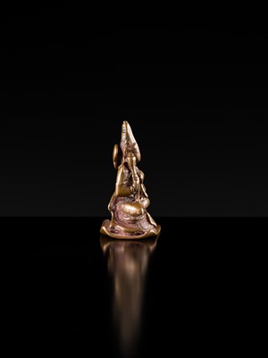 Lot 287 - A SMALL BRONZE FIGURE OF SRI DEVI