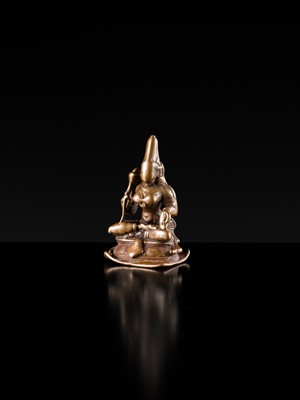 Lot 287 - A SMALL BRONZE FIGURE OF SRI DEVI