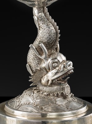Lot 989 - A LARGE ‘DRAGON-CARP’ EXPORT SILVER CUP BY LIANG SHENG