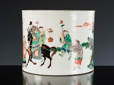 Lot 1959 - A LARGE FAMILLE-VERTE ‘KUI XING’ BRUSHPOT, BITONG