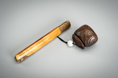 Lot 534 - A LOT WITH TWO KISERUZUTSU WITH POUCH AND TONKOTSU, EDO - MEIJI