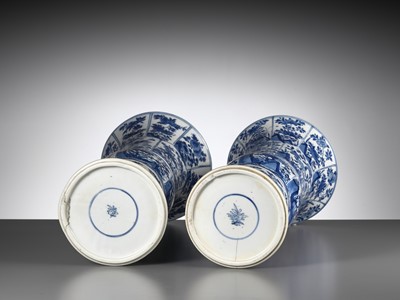 Lot 101 - A PAIR OF LARGE BLUE AND WHITE BEAKER VASES, GU, KANGXI PERIOD