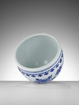 Lot 133 - A BLUE AND WHITE ‘AUSPICIOUS FRUITS’ JARDINIÈRE, CHINA, 18TH – 19TH CENTURY