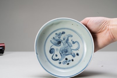 A GROUP OF TWO SMALL BLUE AND WHITE PORCELAIN DISHES, MING DYNASTY