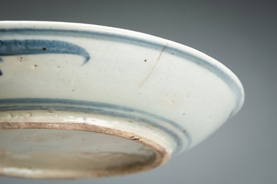 A GROUP OF TWO SMALL BLUE AND WHITE PORCELAIN DISHES, MING DYNASTY