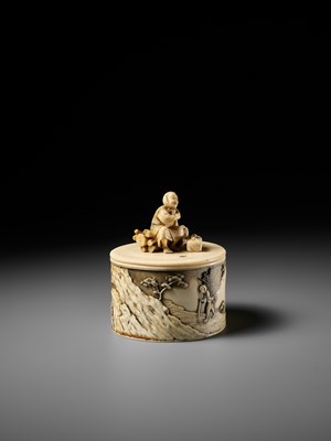Lot 273 - YASUHARU: A FINE IVORY TUSK BOX AND COVER IN DEPICTING A BRUSHWOOD COLLECTOR