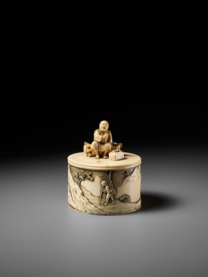Lot 273 - YASUHARU: A FINE IVORY TUSK BOX AND COVER IN DEPICTING A BRUSHWOOD COLLECTOR