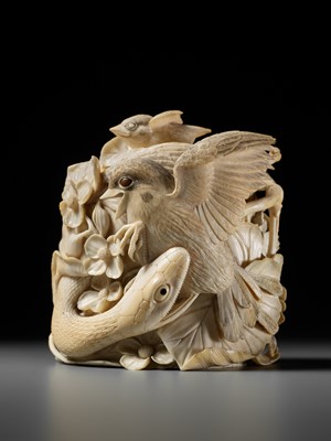 Lot 272 - TANAKA REIGYOKU: A FINE IVORY TUSK BOX AND COVER DEPICTING A SNAKE EATING A SPARROW